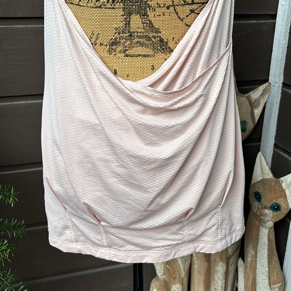 Lululemon CYB Tank Pretty Pink/Wee Are From Space - Picture 10 of 11